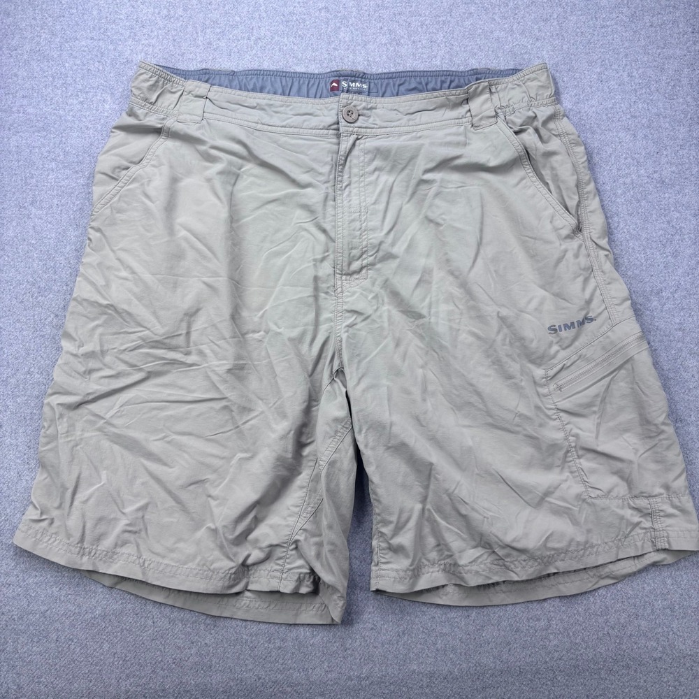Simms Guide Series Fishing Shorts Mens XL Beige Nylon Stretch Cargo Water